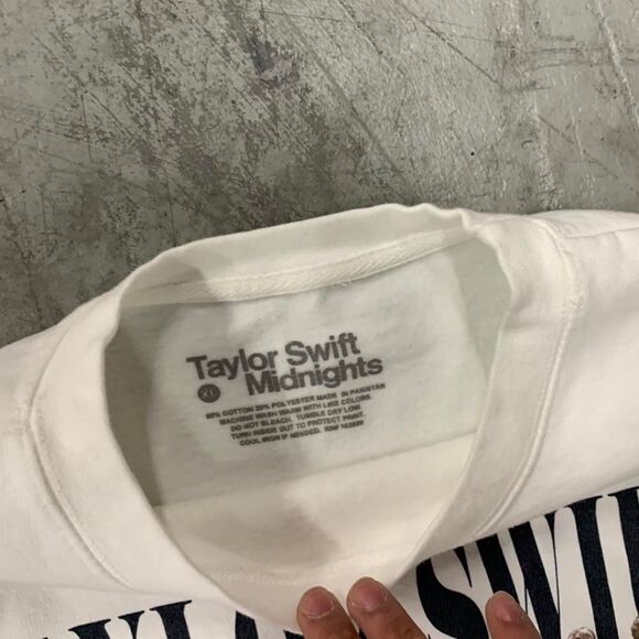 Taylor swift midnights Crewneck sweatshirt size xl - Picture 3 of 5